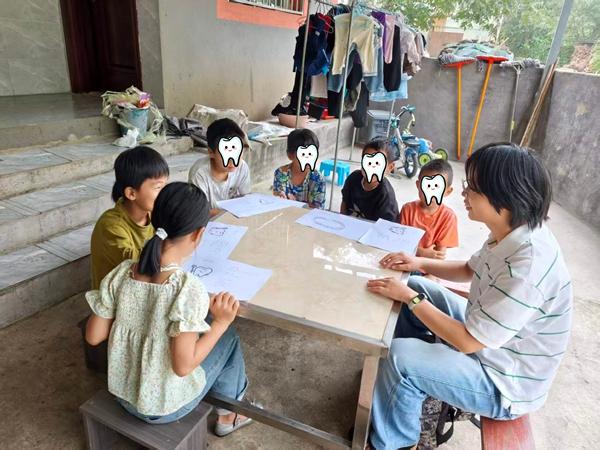 她给乡村儿童龋齿问题找解决方案